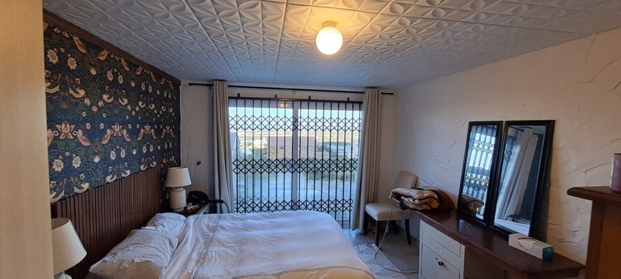 To Let 3 Bedroom Property for Rent in Bettys Bay Western Cape